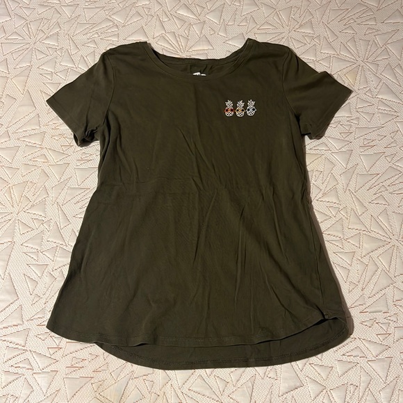 Old Navy Everywear Pineapple Tee XS - Picture 2 of 6